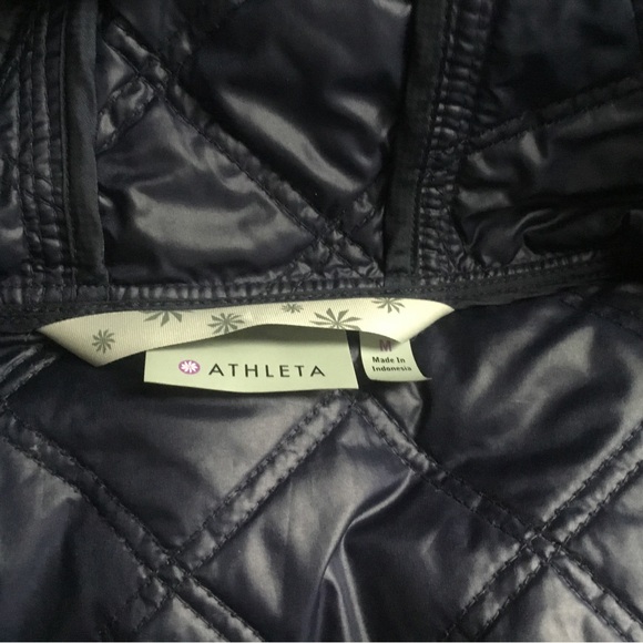 Athleta Aries Jacket Size: M EUC - Picture 9 of 10